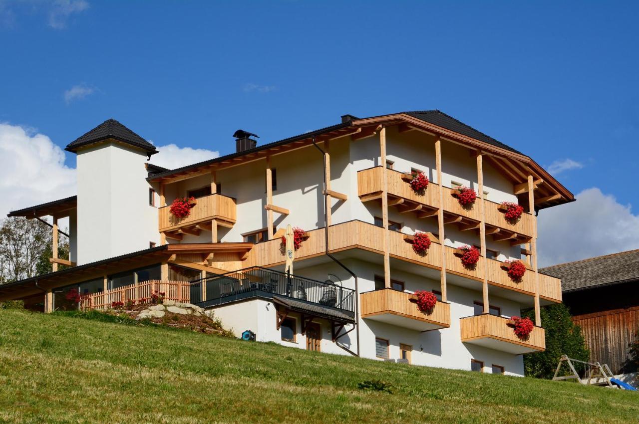 Hotel Pfeiferhof Maranza Eksteriør bilde