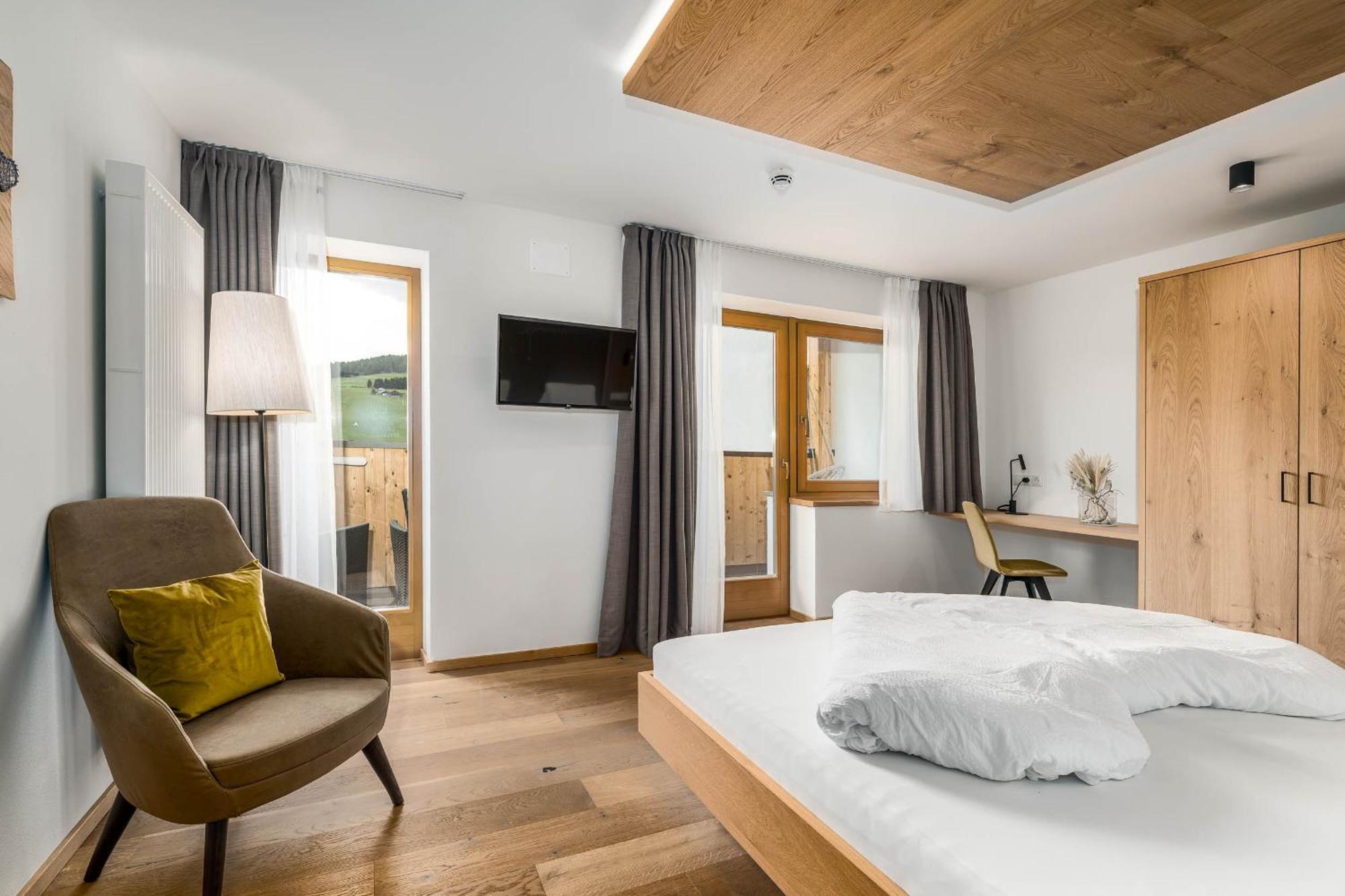 Hotel Pfeiferhof Maranza Eksteriør bilde